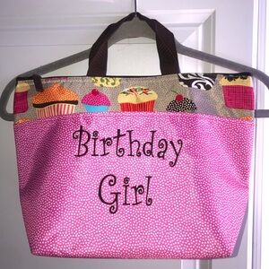 thirty-one-cupcake‎ Birthday Girl Lunch tote-bag